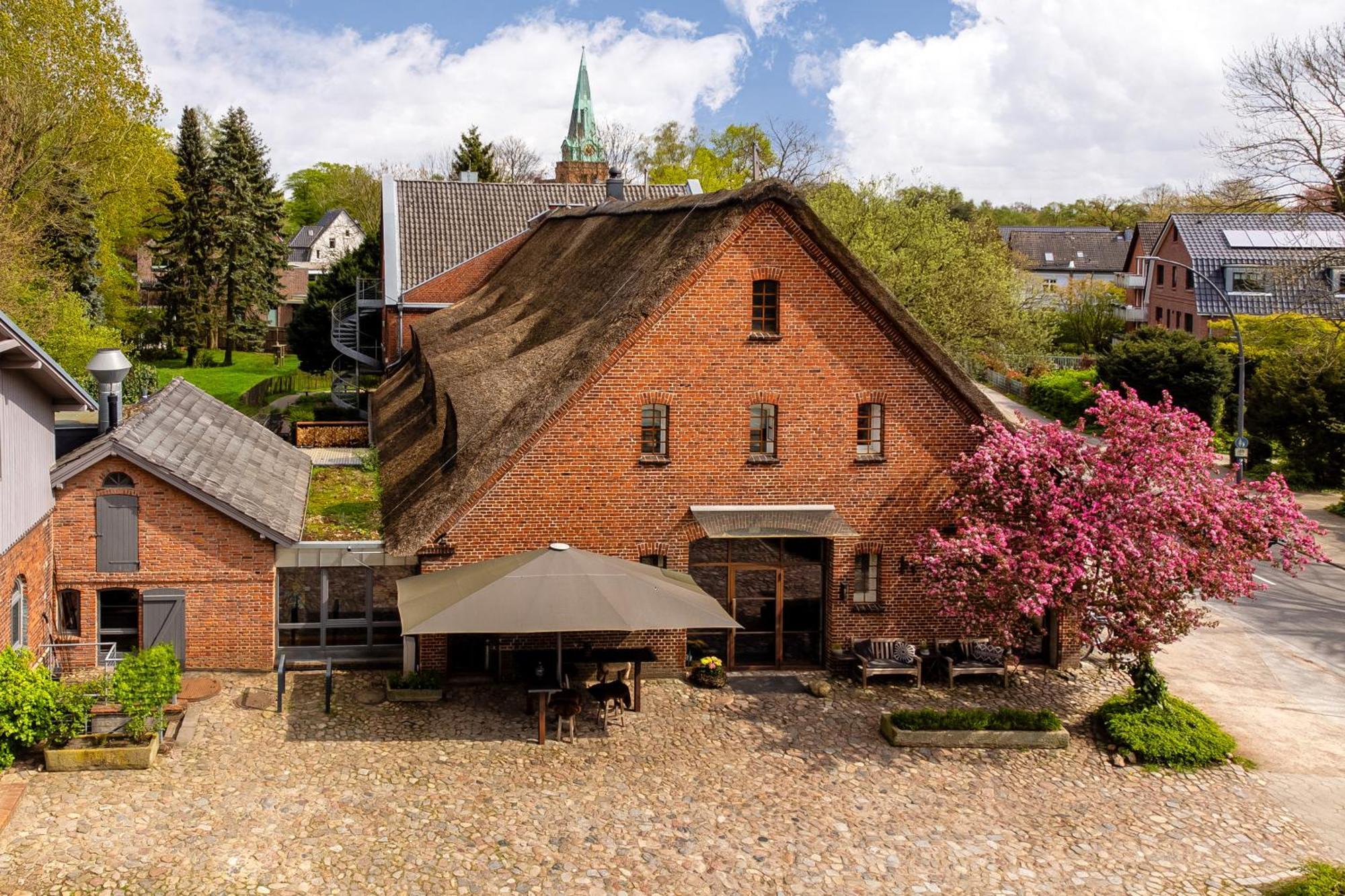 Landhaus Flottbek Boutique Hotel ハンブルク エクステリア 写真